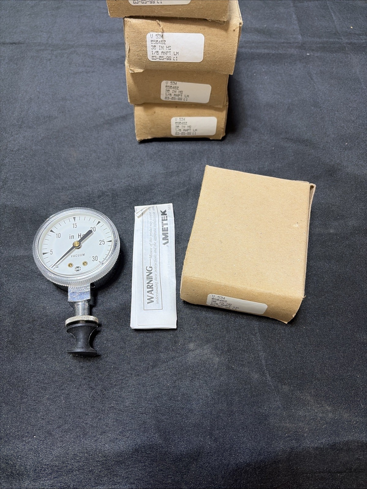AMetek 050462 V534 30IN-HG LM 1/8 ANPT Pressure Gauge For Vacuum 0-30in Hg
