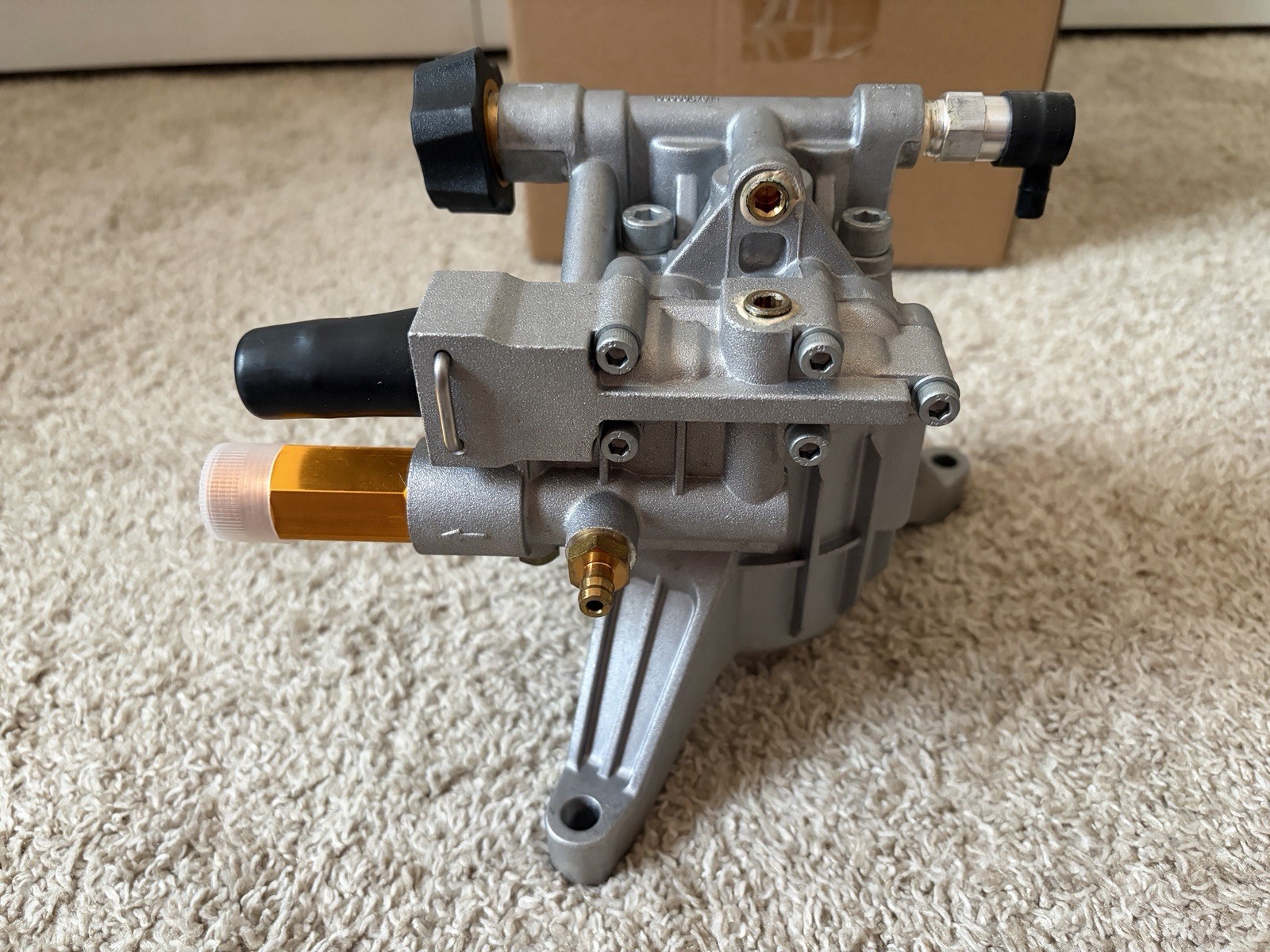 YAMATIC 3000 PSI 2.5 GPM Pressure Washer Pump, Vertical 7/8″ Shaft – Rear Inlet