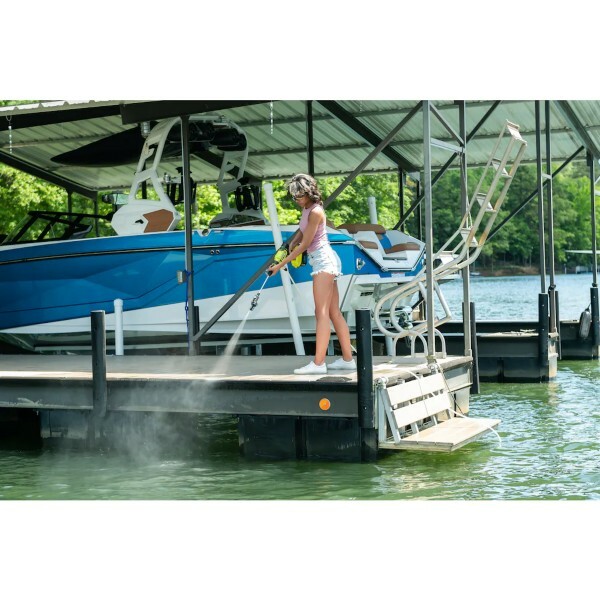 RYOBI CANADA 18V CORDLESS Cold Water Power Cleaner (Tool only)