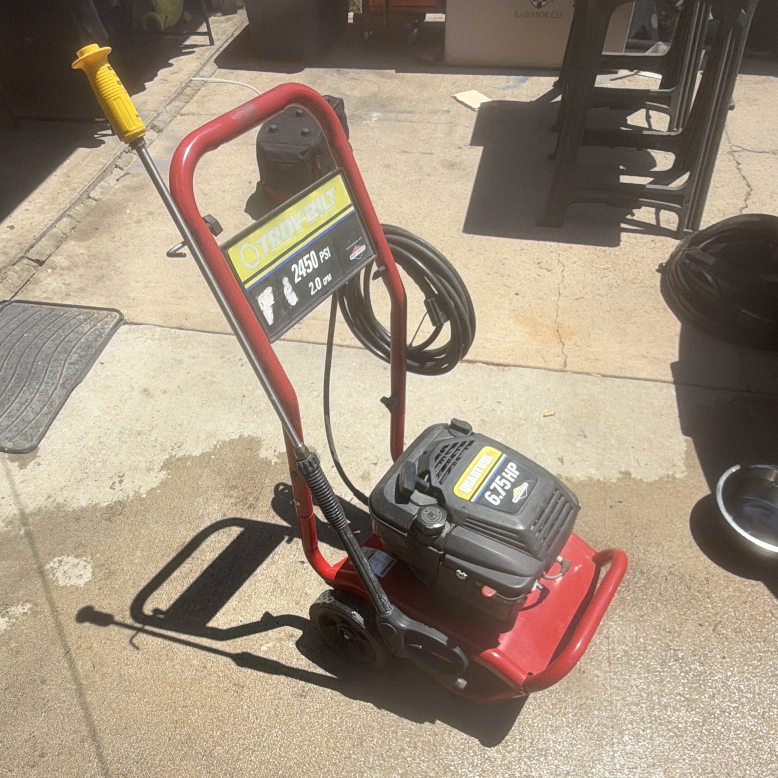 Troy-Bilt 2450 PSI 2.0 GPM 6.75 HP Gas Cold Water Pressure Washer w/ Gun & Hose