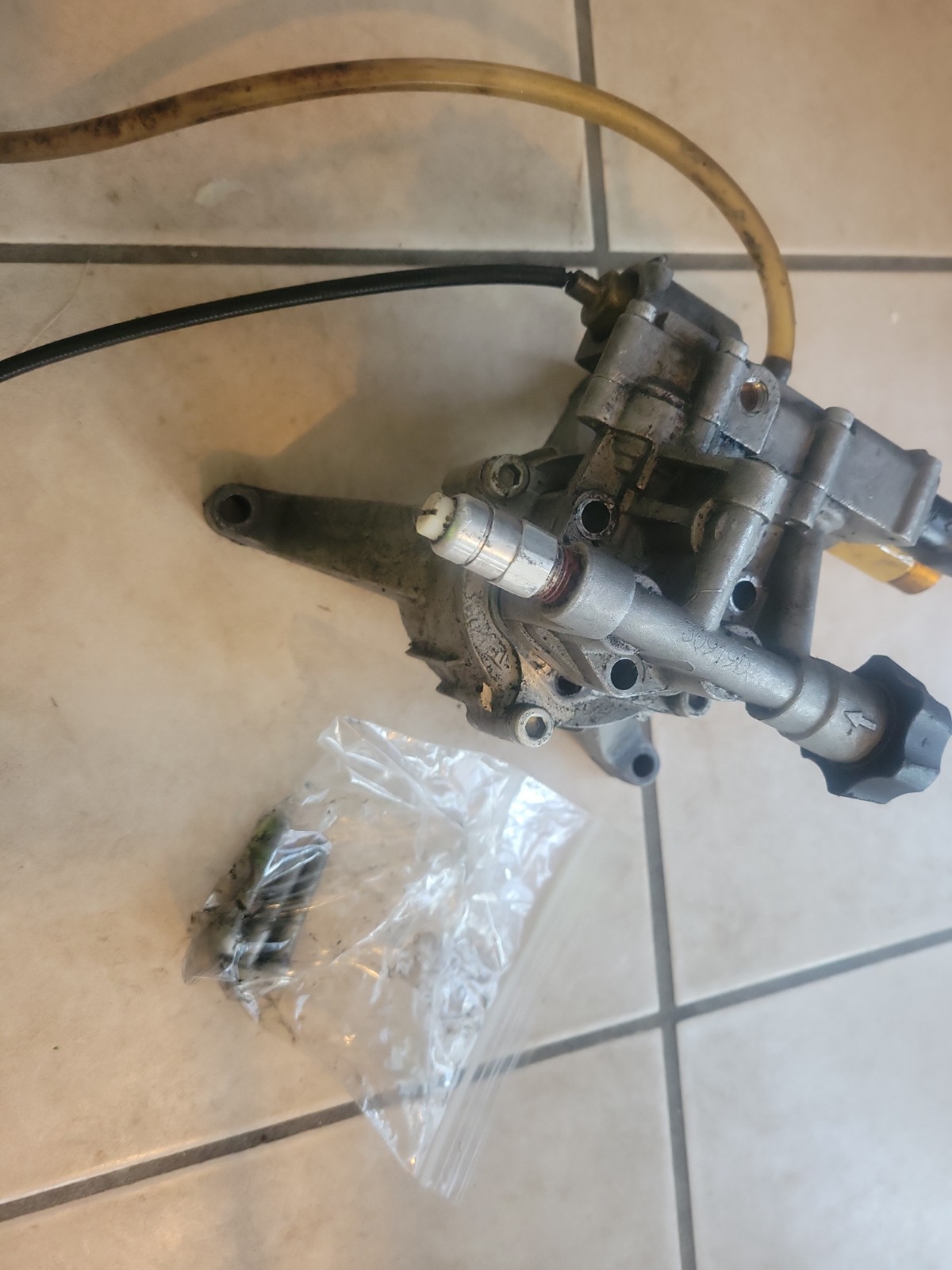 Ryobi 3100 PSI Pressure Washer Pump OEM (308653054) Model: RY80940B And Bolts