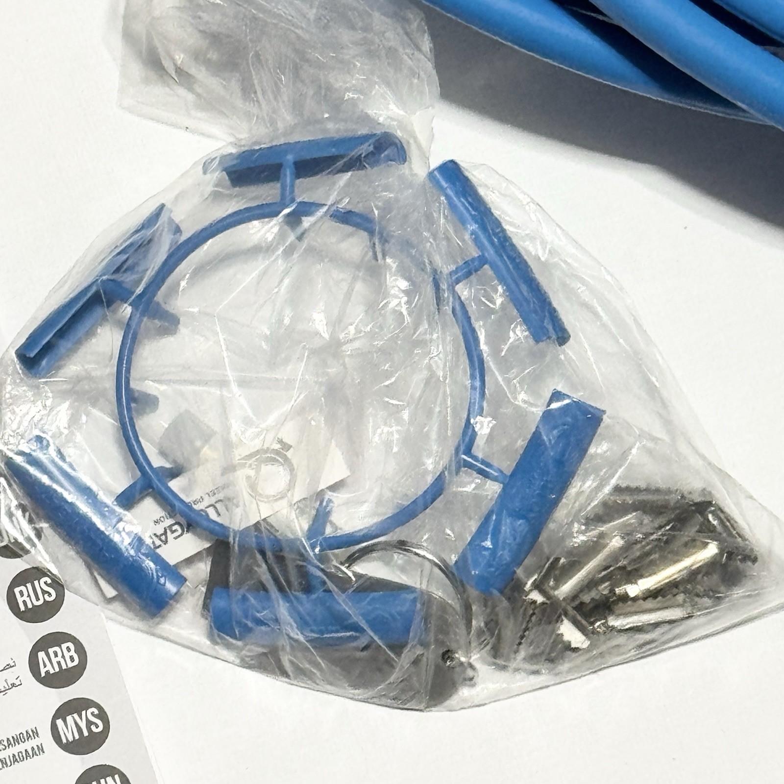 AlloyGator Blue Rim Protector for Car Wheels Fits 12-24 Wheel Diameter Listing B