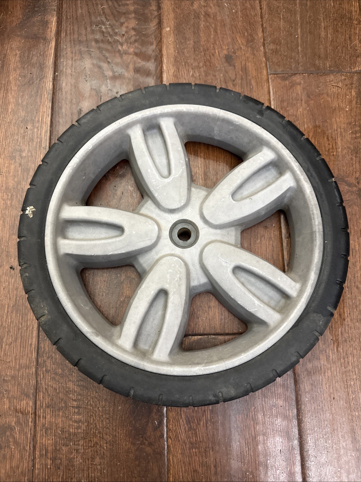 OEM Homelite Husky Pressure Washer Wheel 308451004