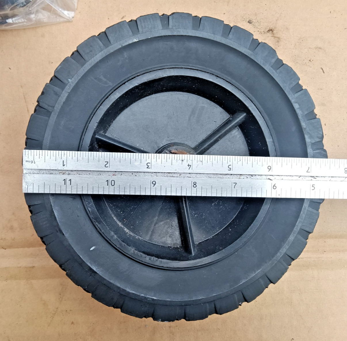1-CAMPBELL HAUSFELD 1500 PSI PRESSURE WASHER DK620129AV-11/97 -WHEEL