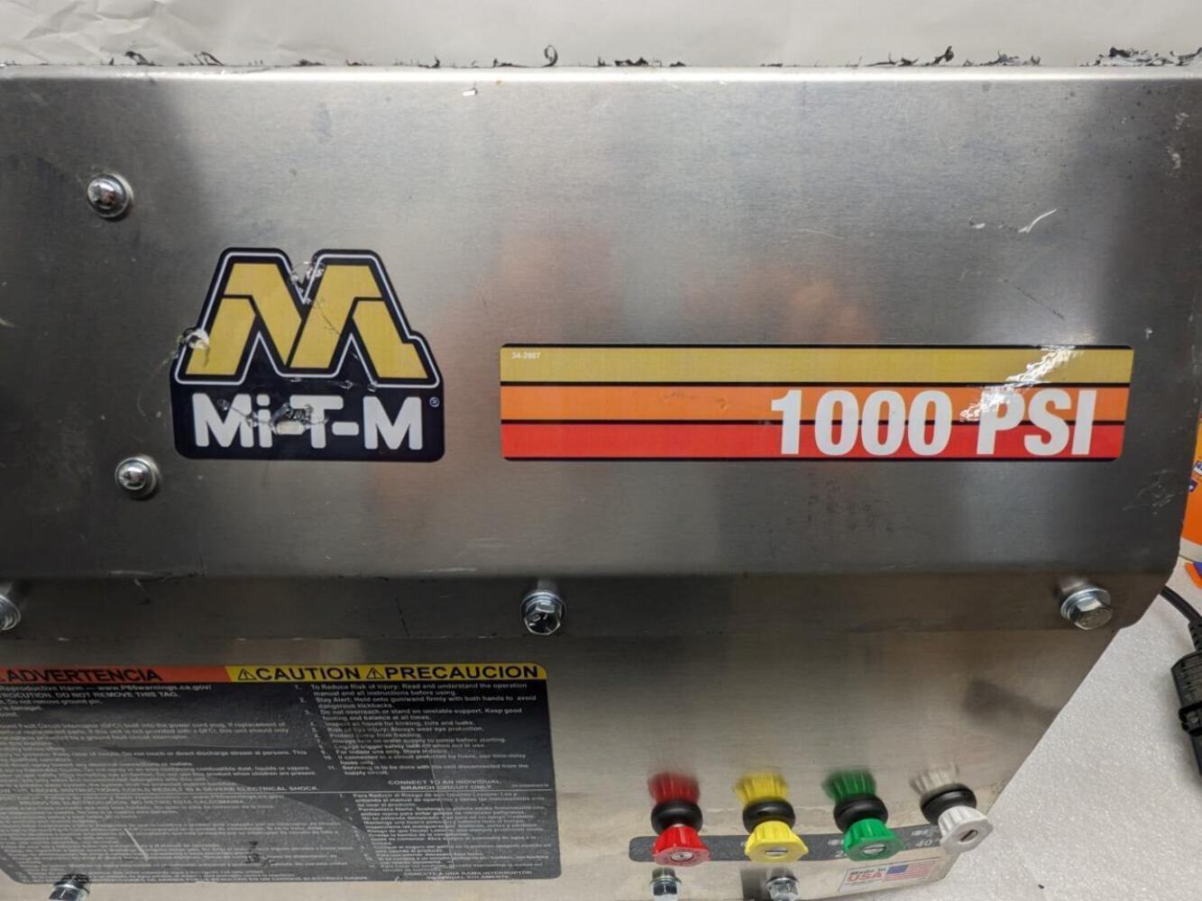 MI-T-M GC-1002-0MEW1 PRESSURE WASHER MODEL 486Z72 1000 psi 2GPM NEW B1B2