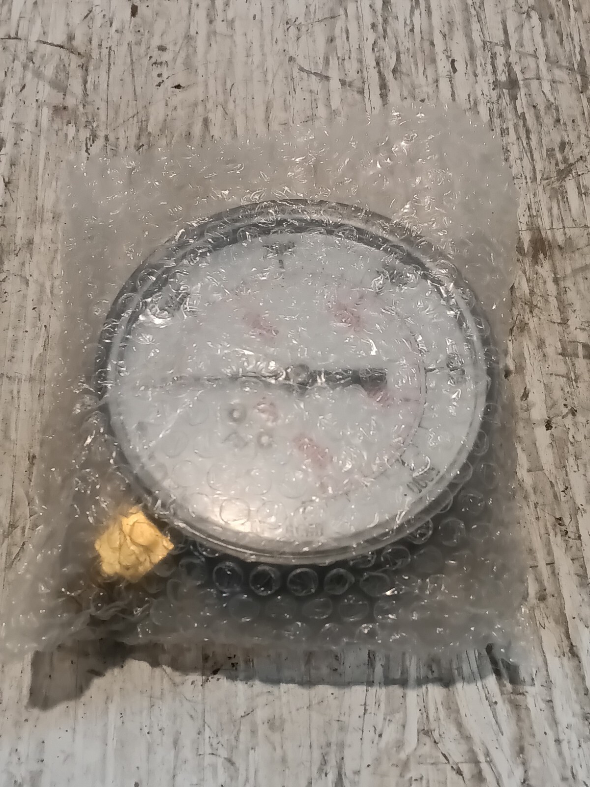 PRESSURE GAGE: 3 1/2″ 0-6000 ABS CASE, BRONZE TUBE & BRASS CONNECTION – (C4D)