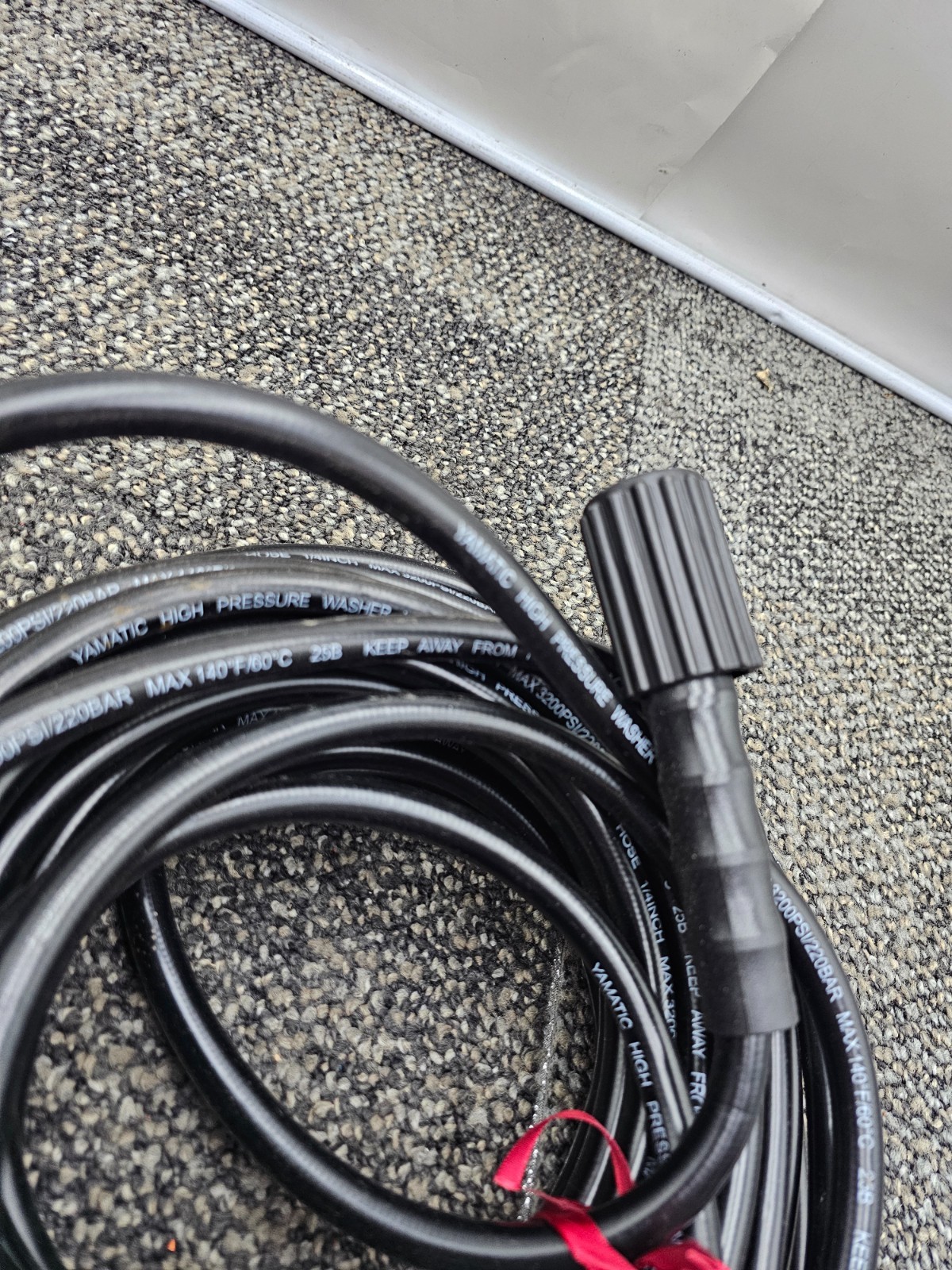 YAMATIC 50FT 3200 PSI Pressure Washer Hose 1/4″ Kink Free Black Fitting