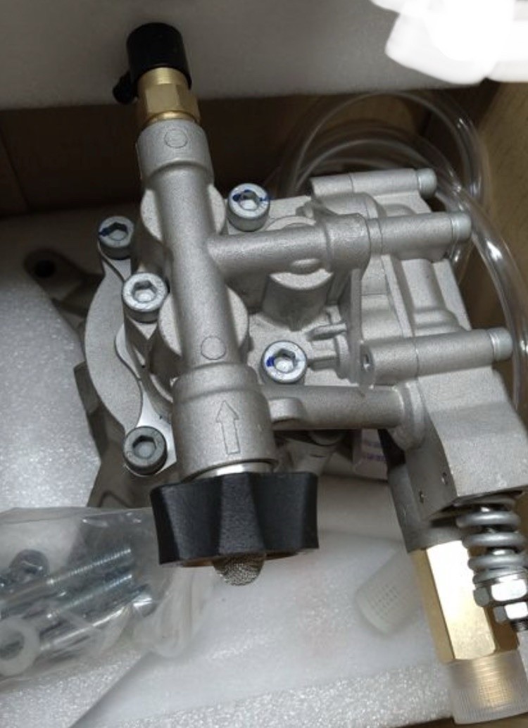 YAMATIC 7/8″ Shaft Vertical Pressure Washer Pump 3000 PSI 2.5 GPM Rear Inlet