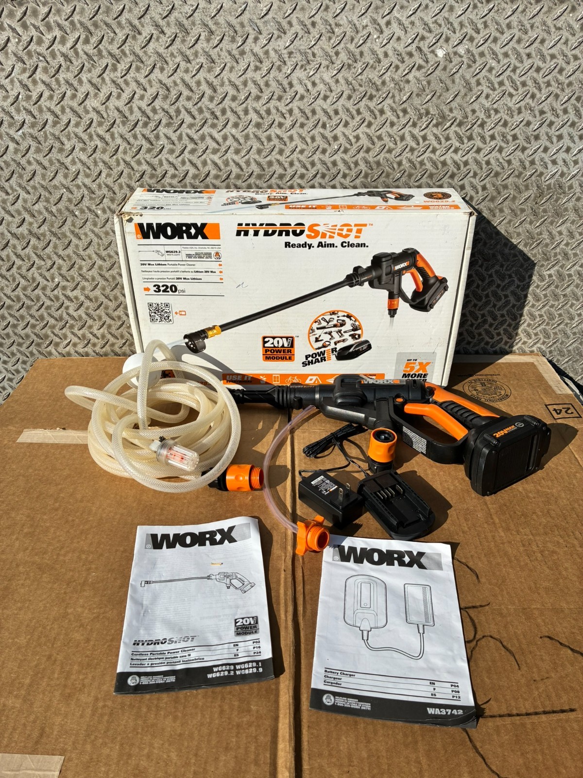 WORX WG629.2 20V Cordless Hydroshot Portable Power Cleaner W/ BATTERY & CHARGER