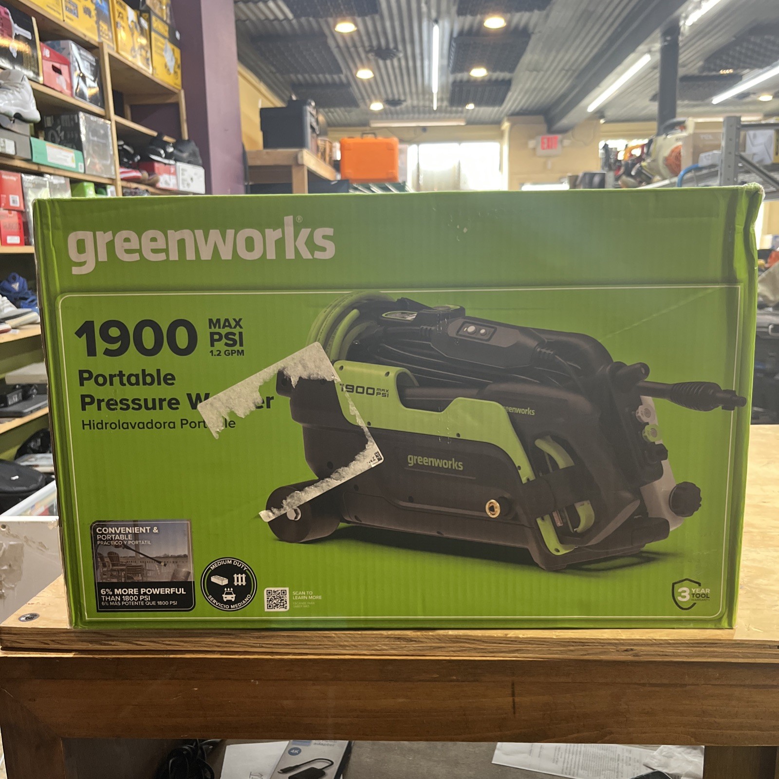 Greenworks 1900 PSI 1.2 GPM Electric Pressure Washer Kit. surface Cleaner.NB 011