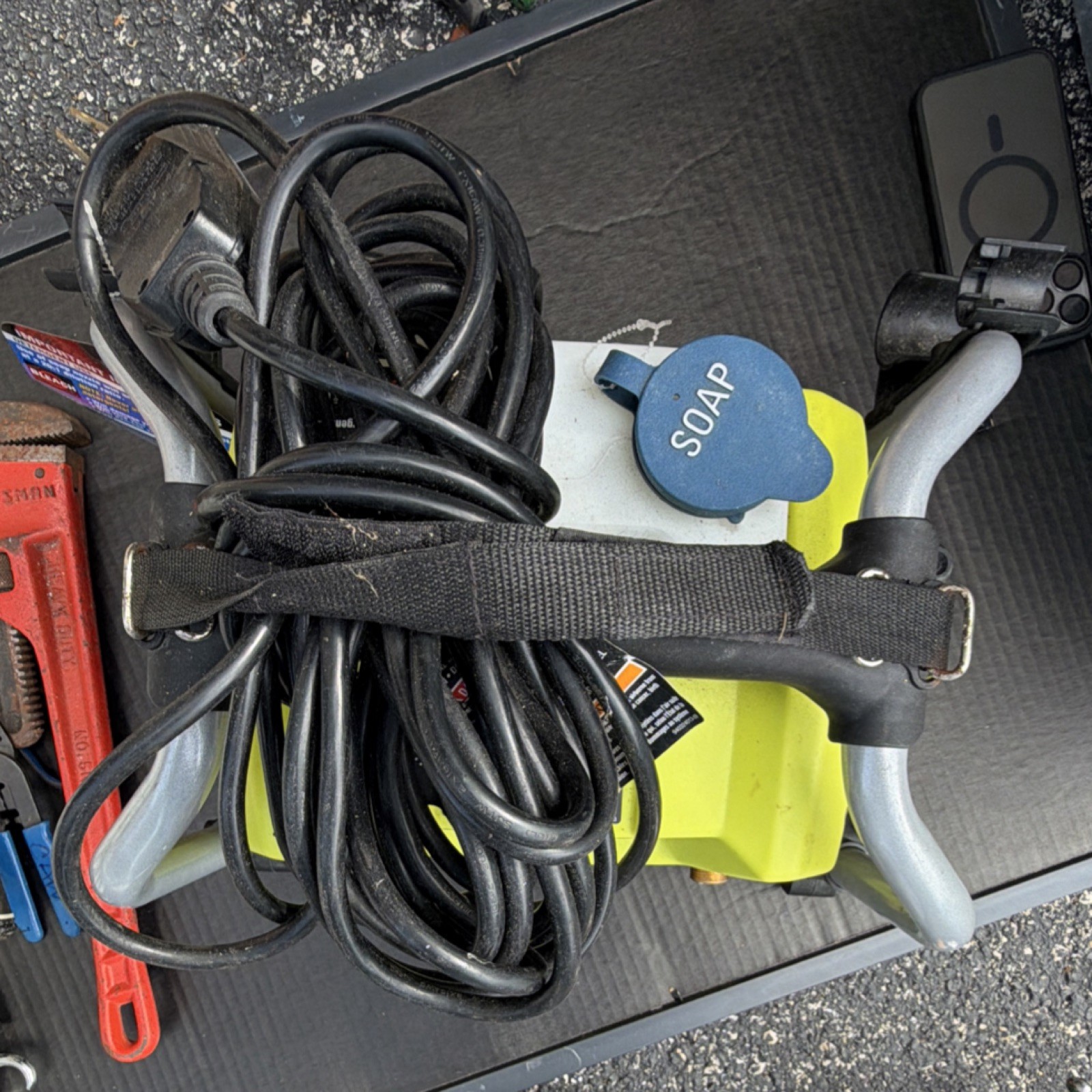 Ryobi RY141600 Electric Pressure Washer 1600 PSI Soap Tank Turbo Nozzle Hose