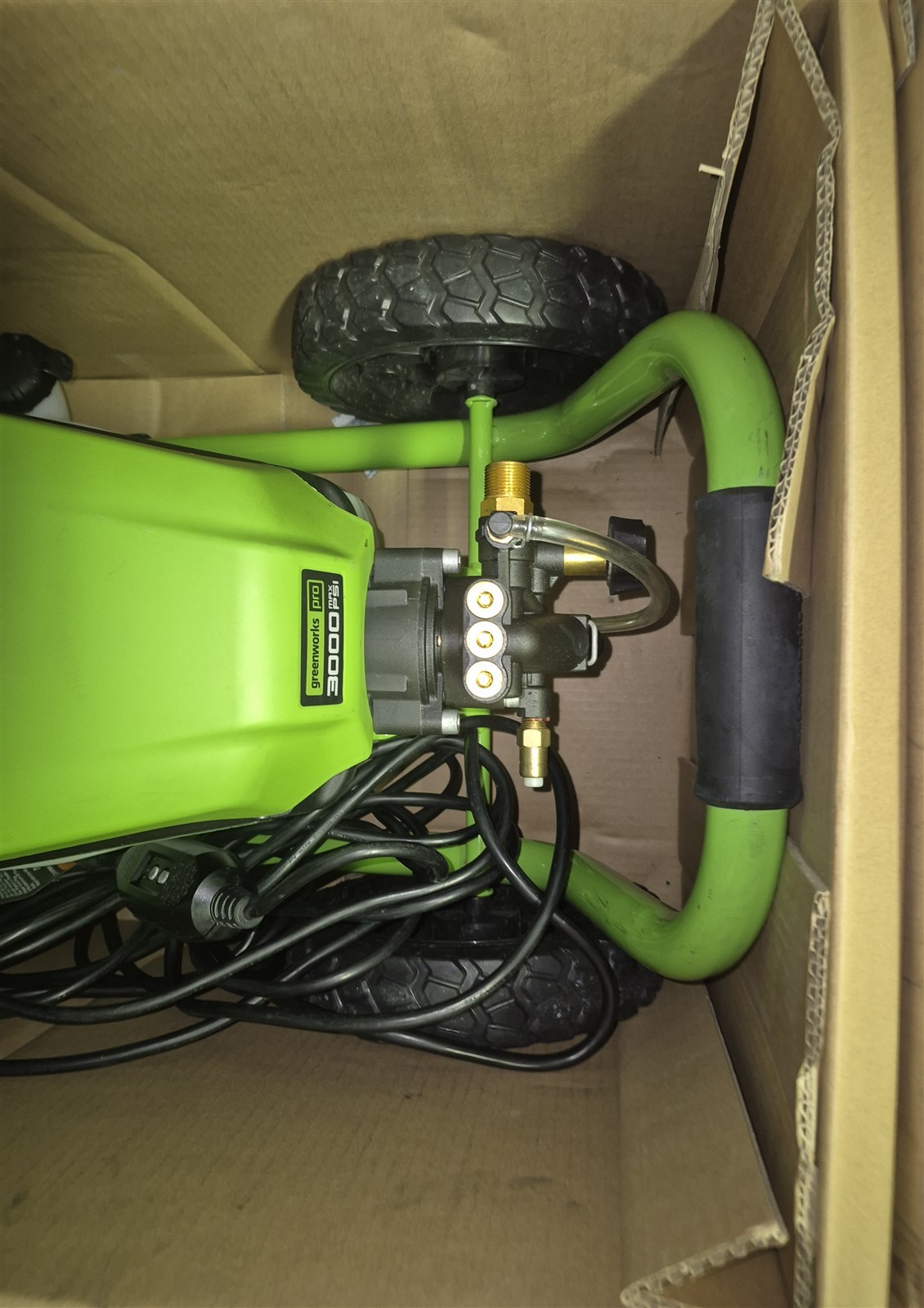 GREENWORKS ELECTRIC PRESSURE WASHER GPW3001 – LIGHTLY USED?