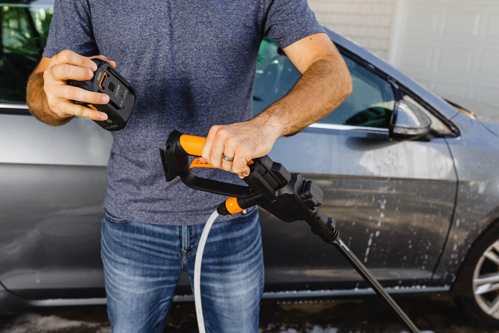 WG620 WORX 20V Power Share 4.0Ah Hydroshot Portable Power Cleaner (320 PSI) (CR)