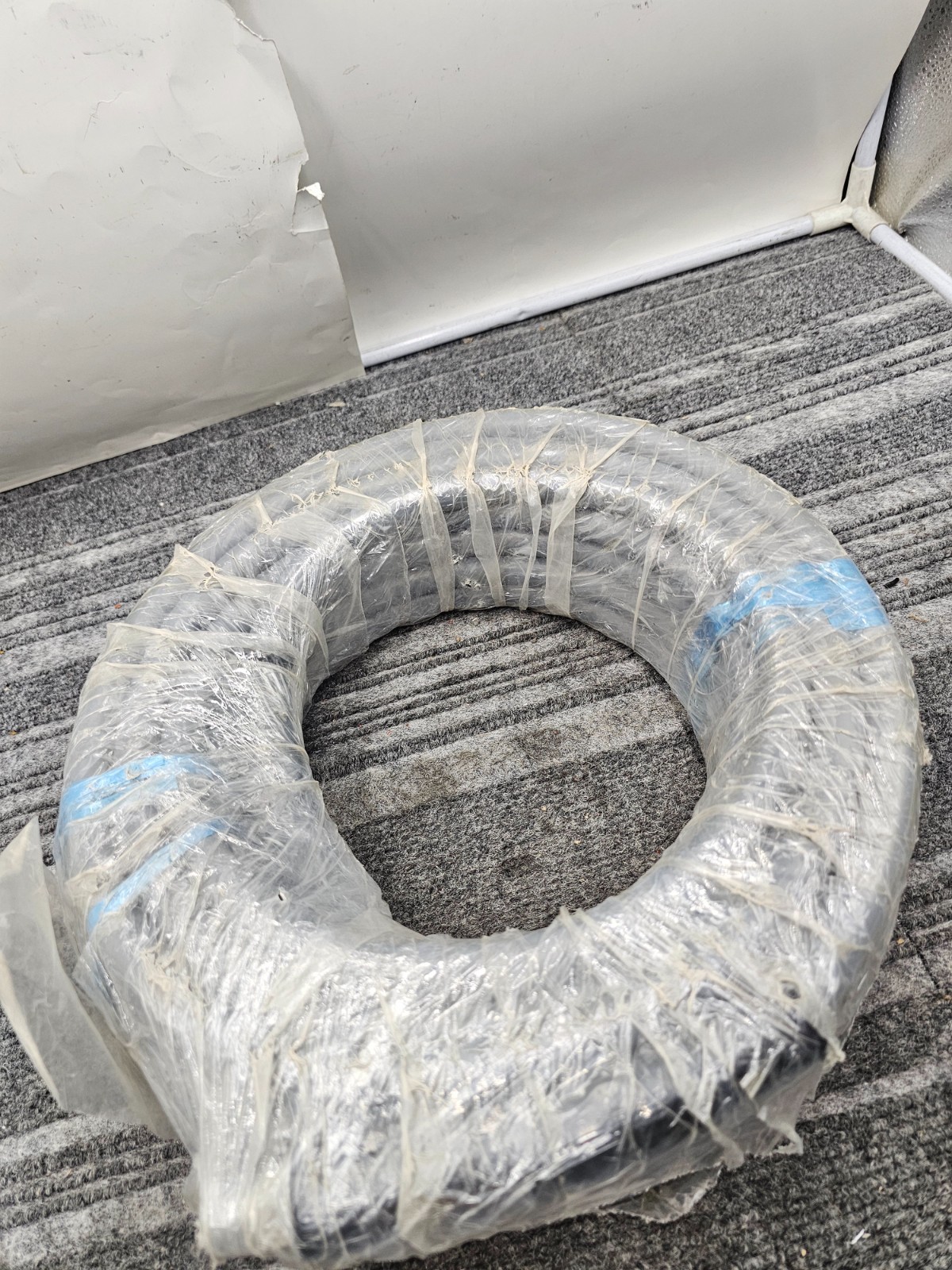 RAMPAGE RAMP106-50: 50′ Smooth Gray 3/8″ Single Wire 4300 PSI High Pressure Hose