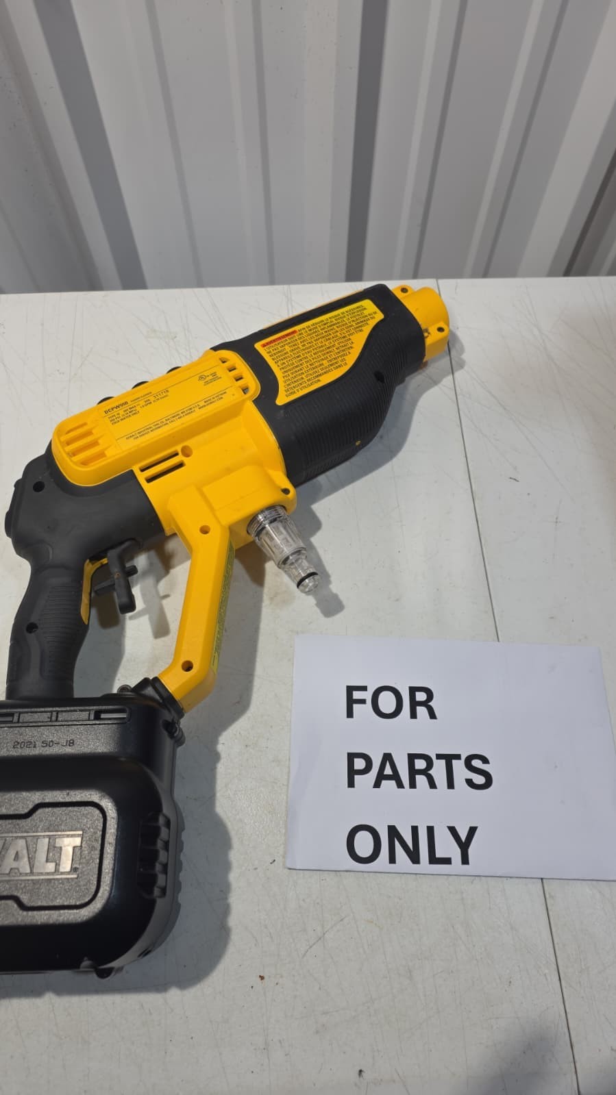 DEWALT DCPW550B Cold Water Pressure Washer (Tool Only) FOR PARTS
