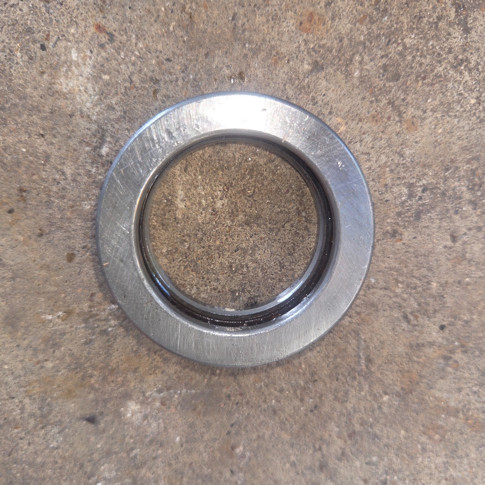 OEM Parts. Bearing Assy For Ryobi 2500psi Electric Pressure Washer RY142500