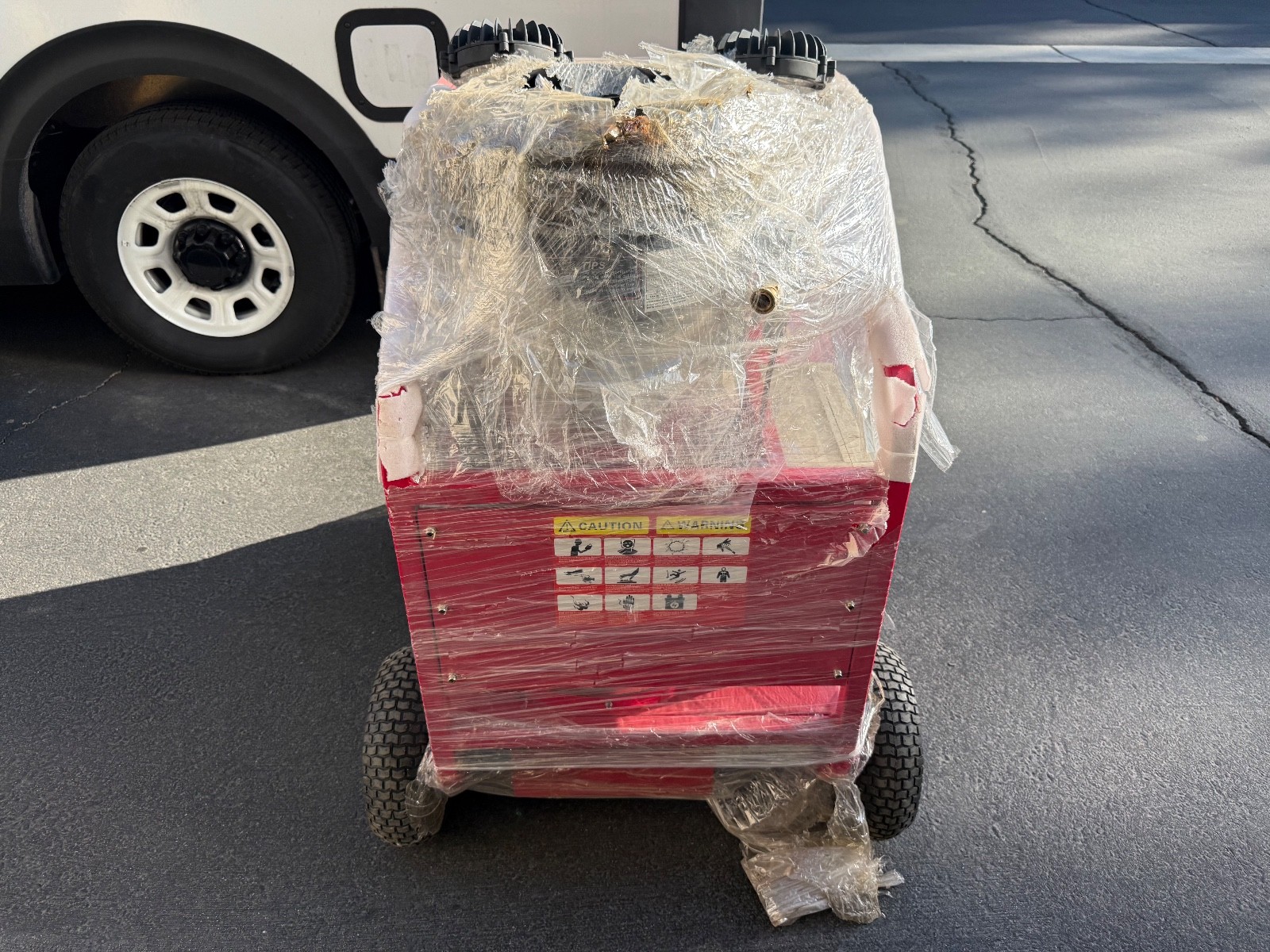 4000 psi industrial Hot water power washer with night lighting