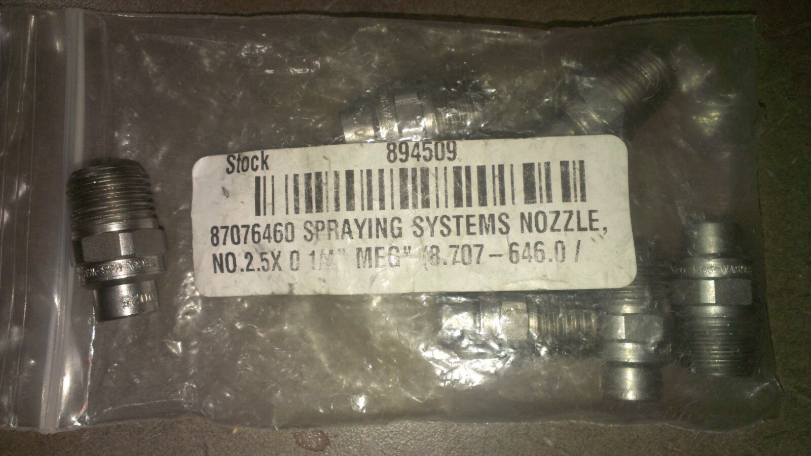 6 Legacy Nozzles 87076460 Spraying Systems Nozzle #2.5 x 0 1/4″ Meg 8.707-646.0