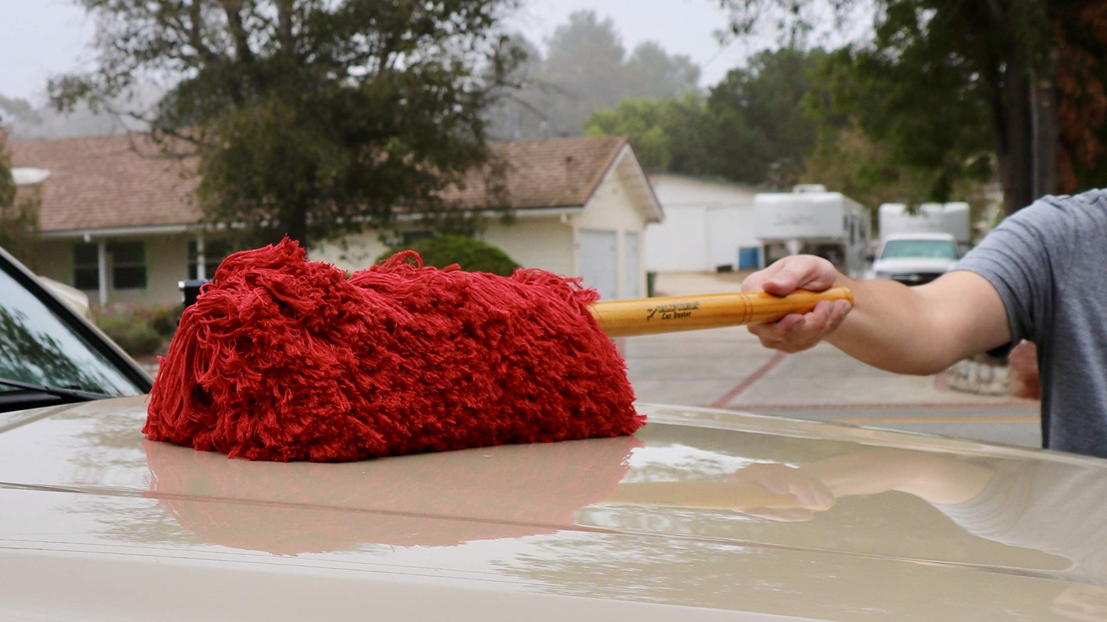 California Car Duster Super Duster, Red X-Large Truck and SUV 30″,