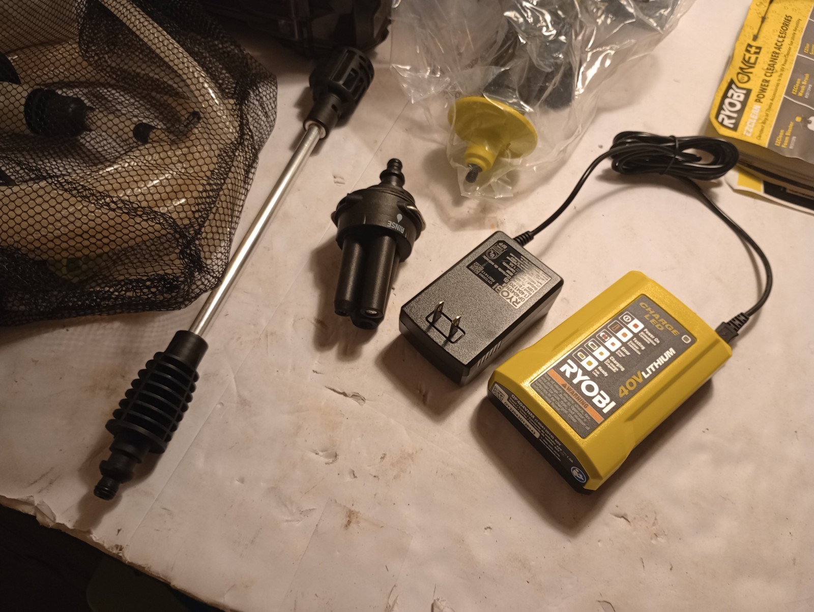 RYOBI EZClean 40V Cordless 600 PSI Pressure Washer charger only no battery
