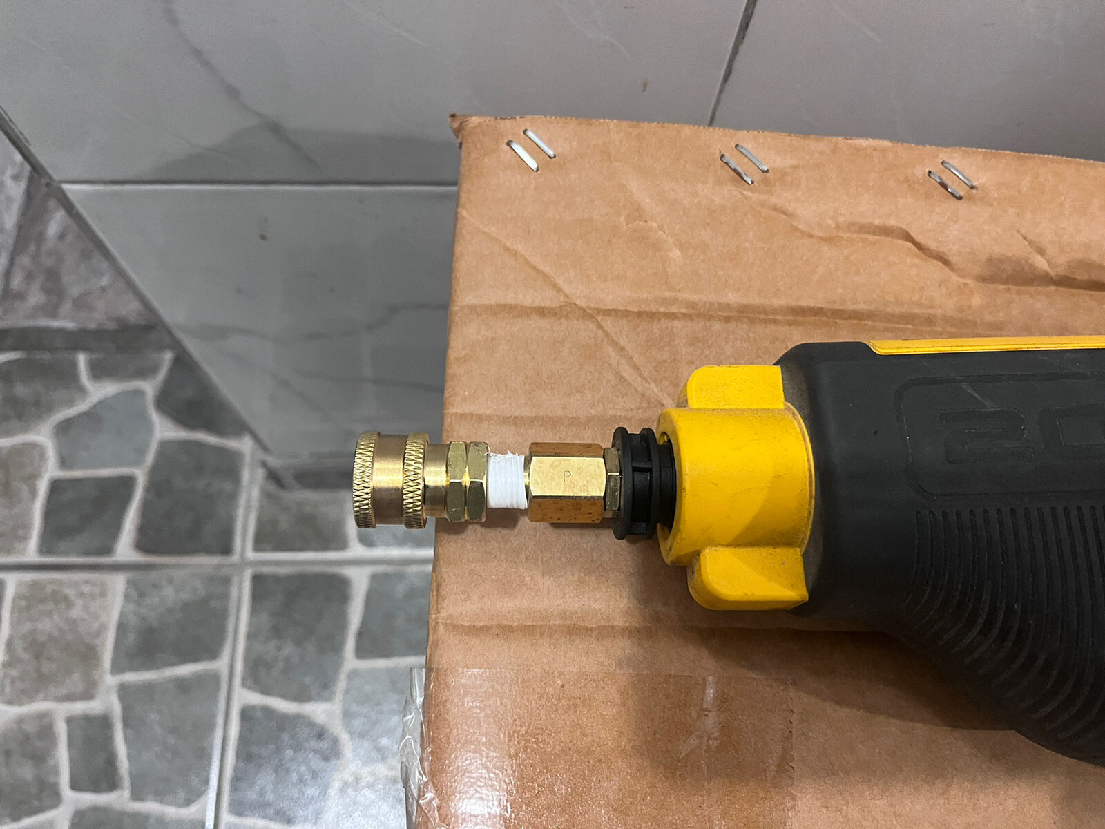 DEWALT DCPW550B 20V Cold Water Pressure Washer short Quick Coupling Attachment