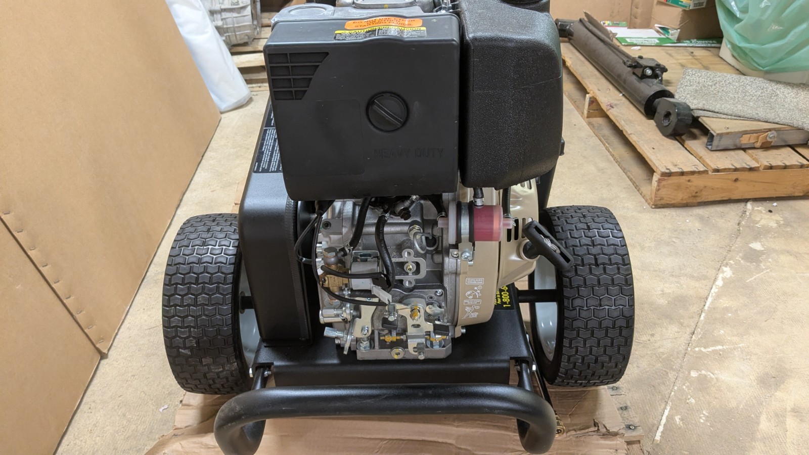 New Dented Mi-T-M Gc-3004-0Mkd 3000 Psi 3.9 Gpm Pressure Washer Kohler Diesel