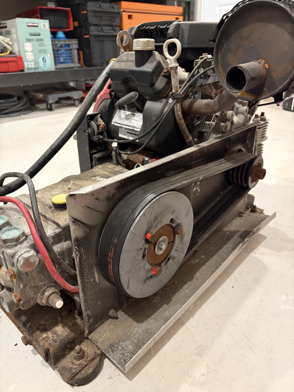 Honda gas skid mounted Cold 5.5 GPM 3500 PSI pressure washer