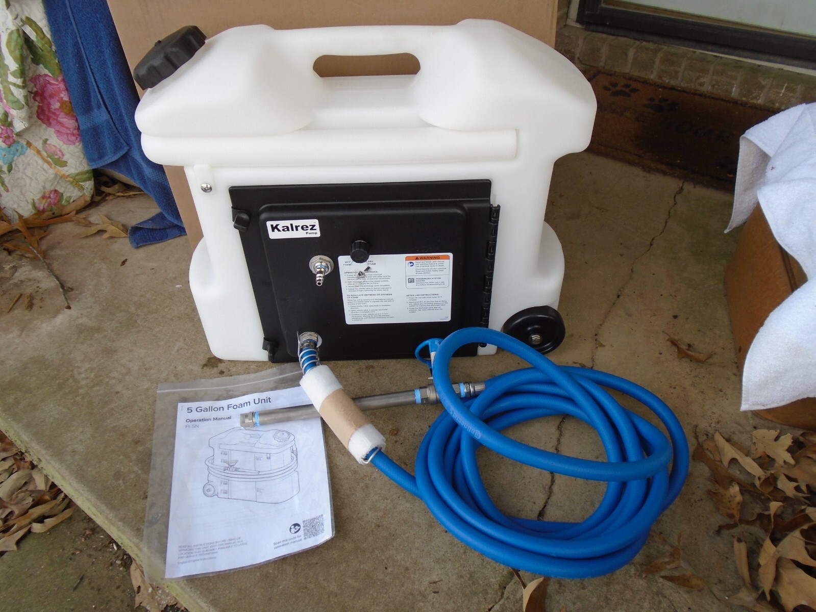 BioSafe Systems 5 Gallon Portable Air Pressure Smart Foam Sprayer FI-5N New