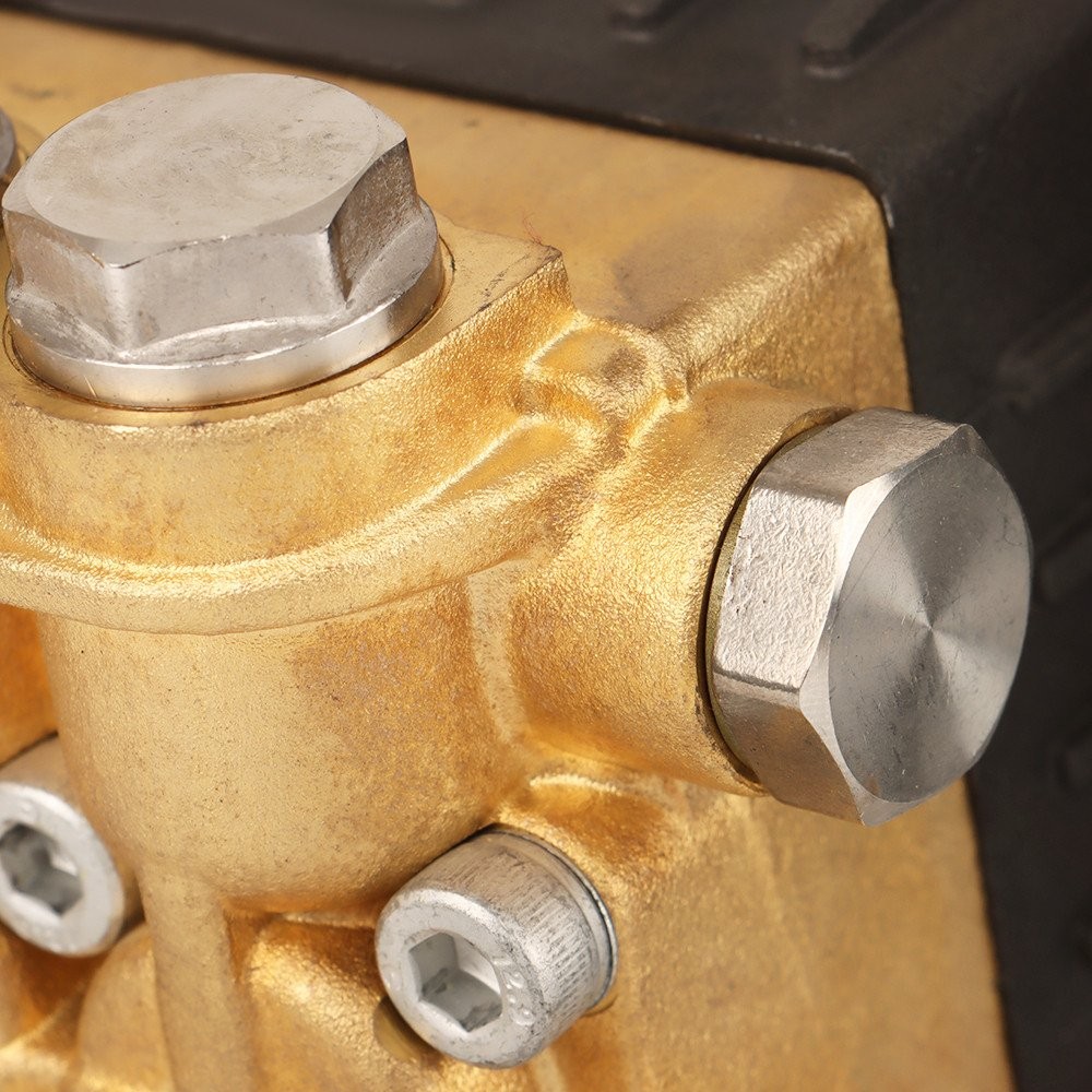LABLT Pressure Washer Pump G: 3000 psi at 4 US gpm, 9 hp at 3400 rpm 1-in Shaft