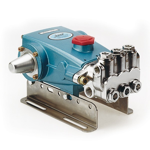 Cat pumps 310S Plunger Pump,5 Frame, 6HP, 4GPM, 2200PSI, 950RPM,Stainless Steel