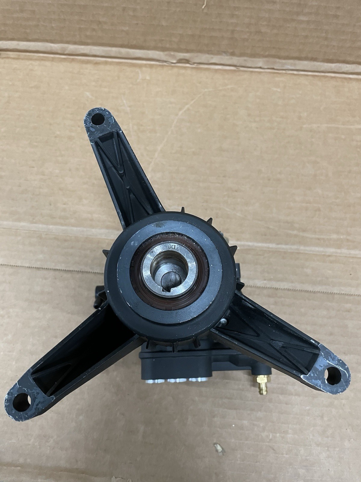 Yamatic OEM Pressure Washer Pump 3,400 RPM 3/4 NH Garden Hose Attachment