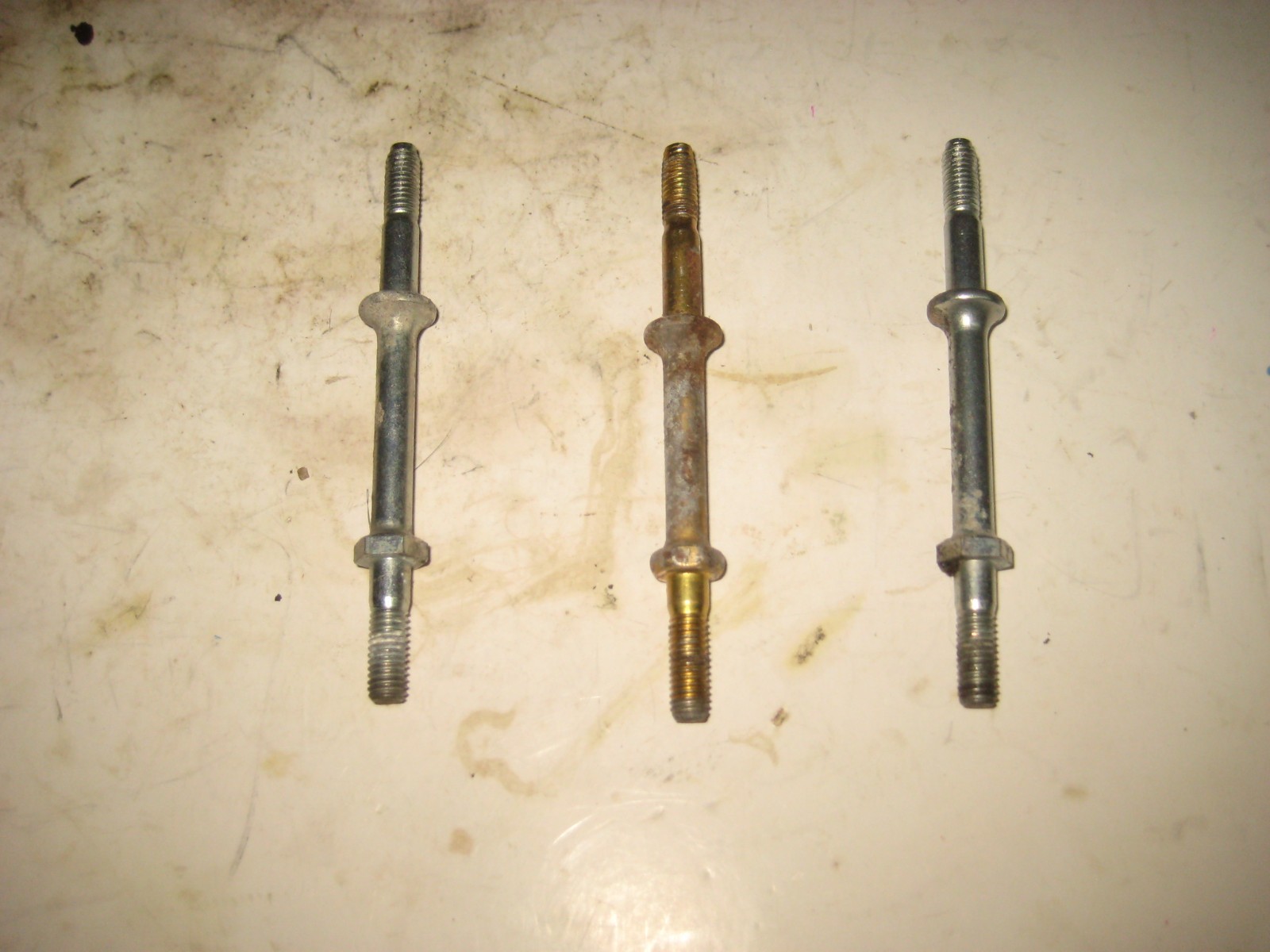 Pressure Washer Honda GCV160 Vertical Shaft Engine 3 Recoil Mounting Studs