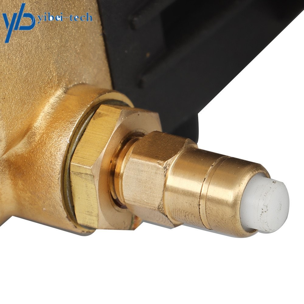 Pressure Washer Pump 1-in Shaft 3000 psi at 4 US gpm, 9 hp at 3400 rpm