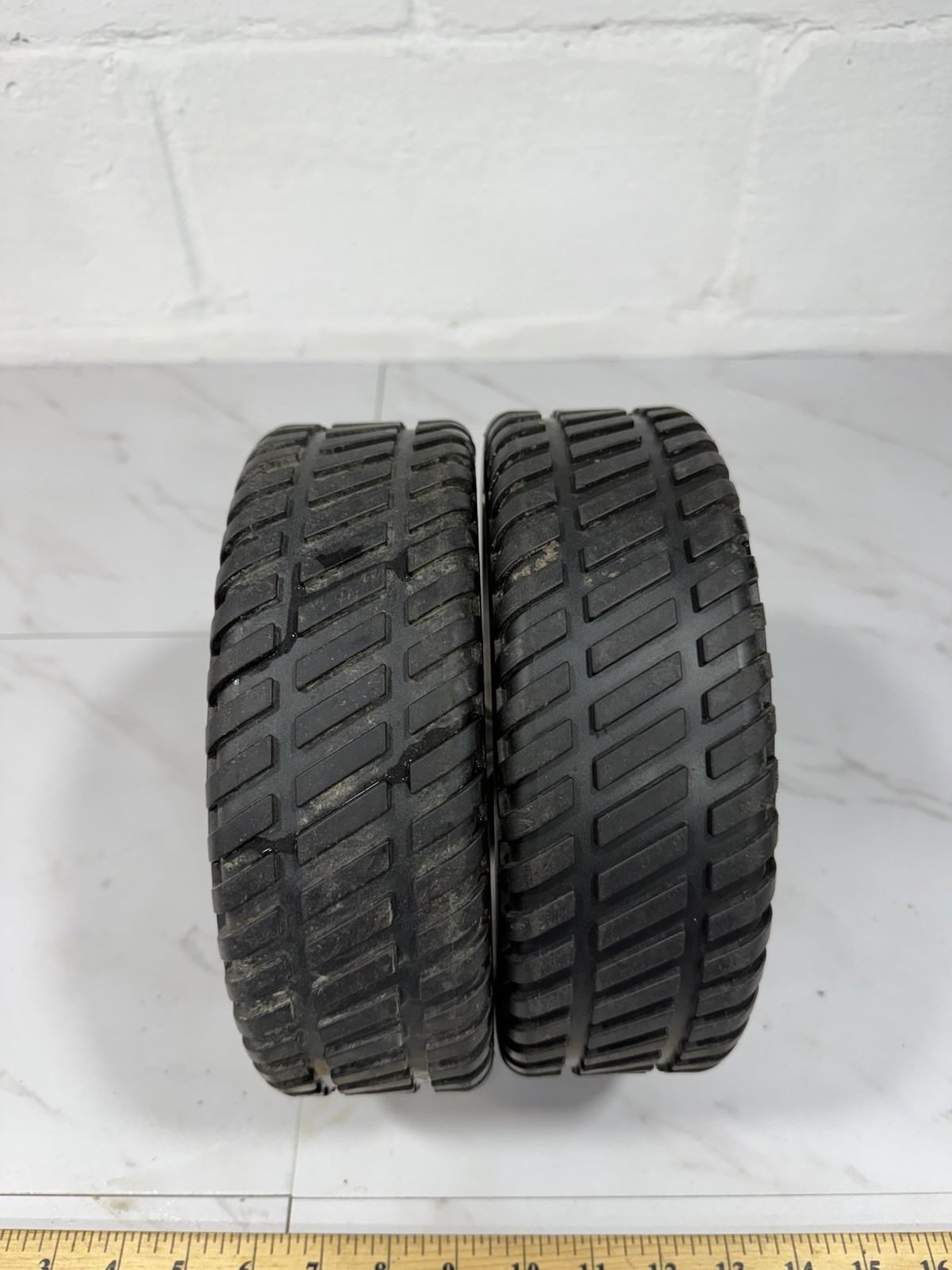 Set of 2 OEM TROY BILT Pressure Washer 020605-00 Wheels Pair 313837GS