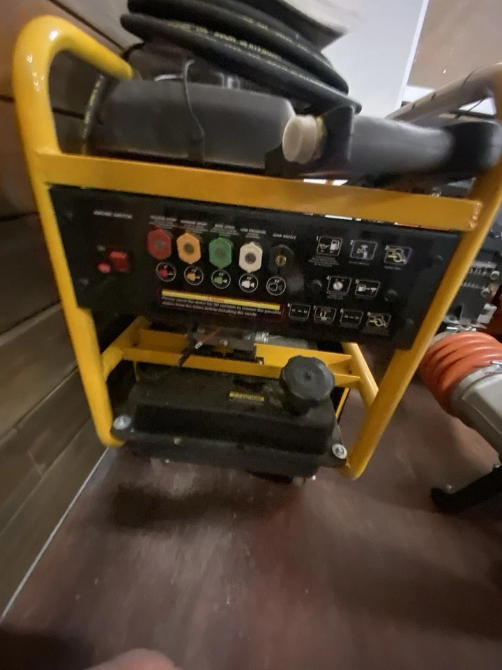 Just in !!! AGT 6.5HP 3000 Psi Hot Water High Pressure Washer Machine Diesel