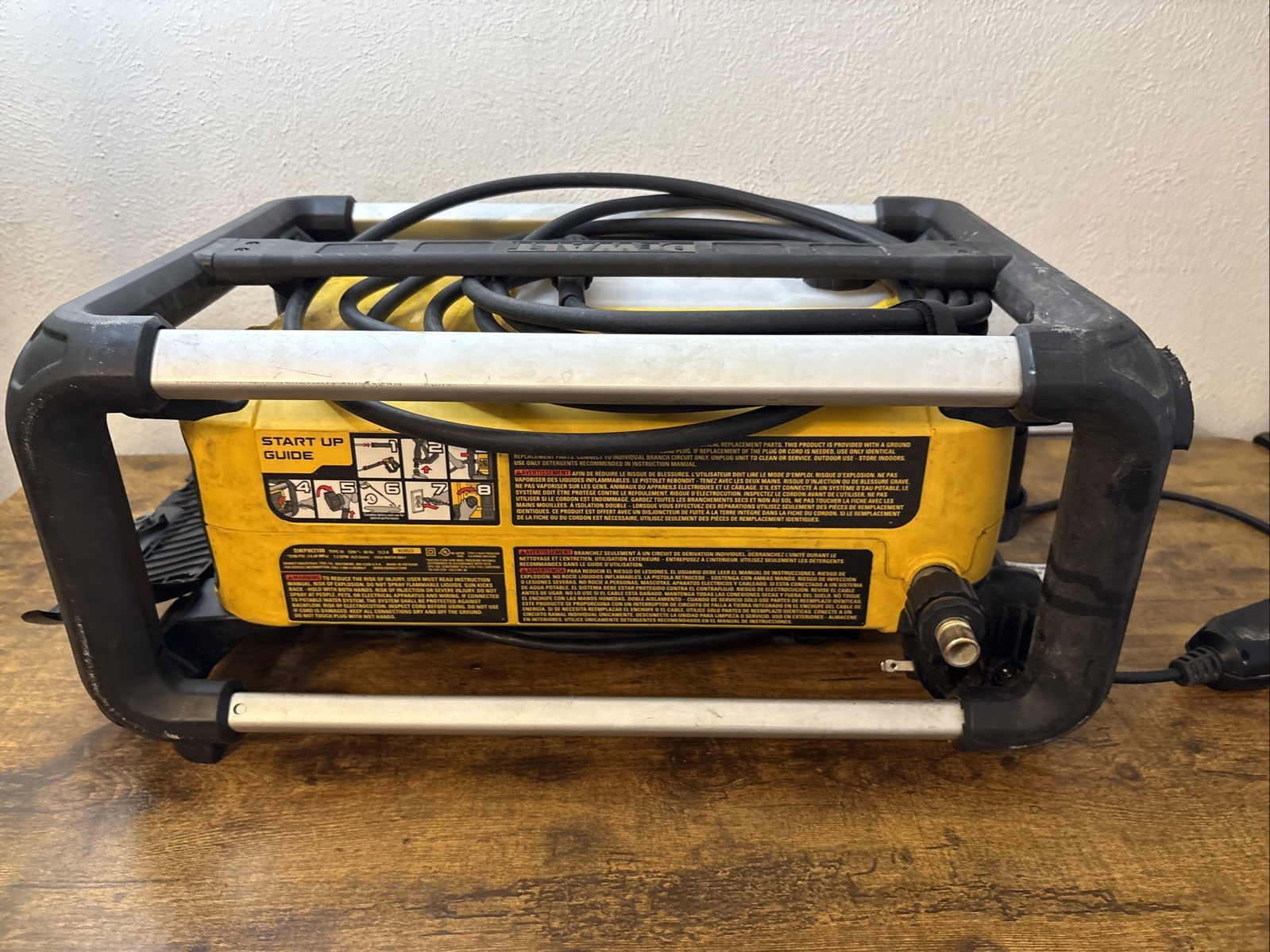 PARTS OR REPAIR DeWALT 2100 PSI 1.2 GPM 13 Amp Electric Pressure Washer DWPW2100