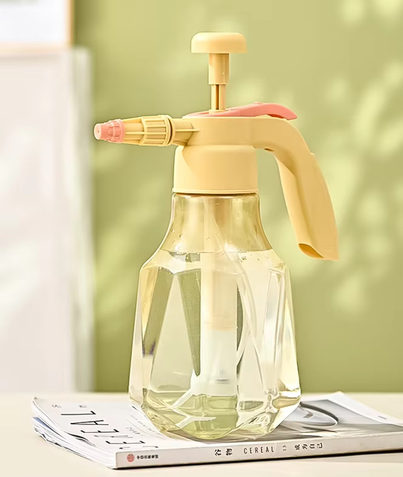 1Pc Premium Plastic Pressure Spray Bottle – Powerful Air Pressure Technology, Ad