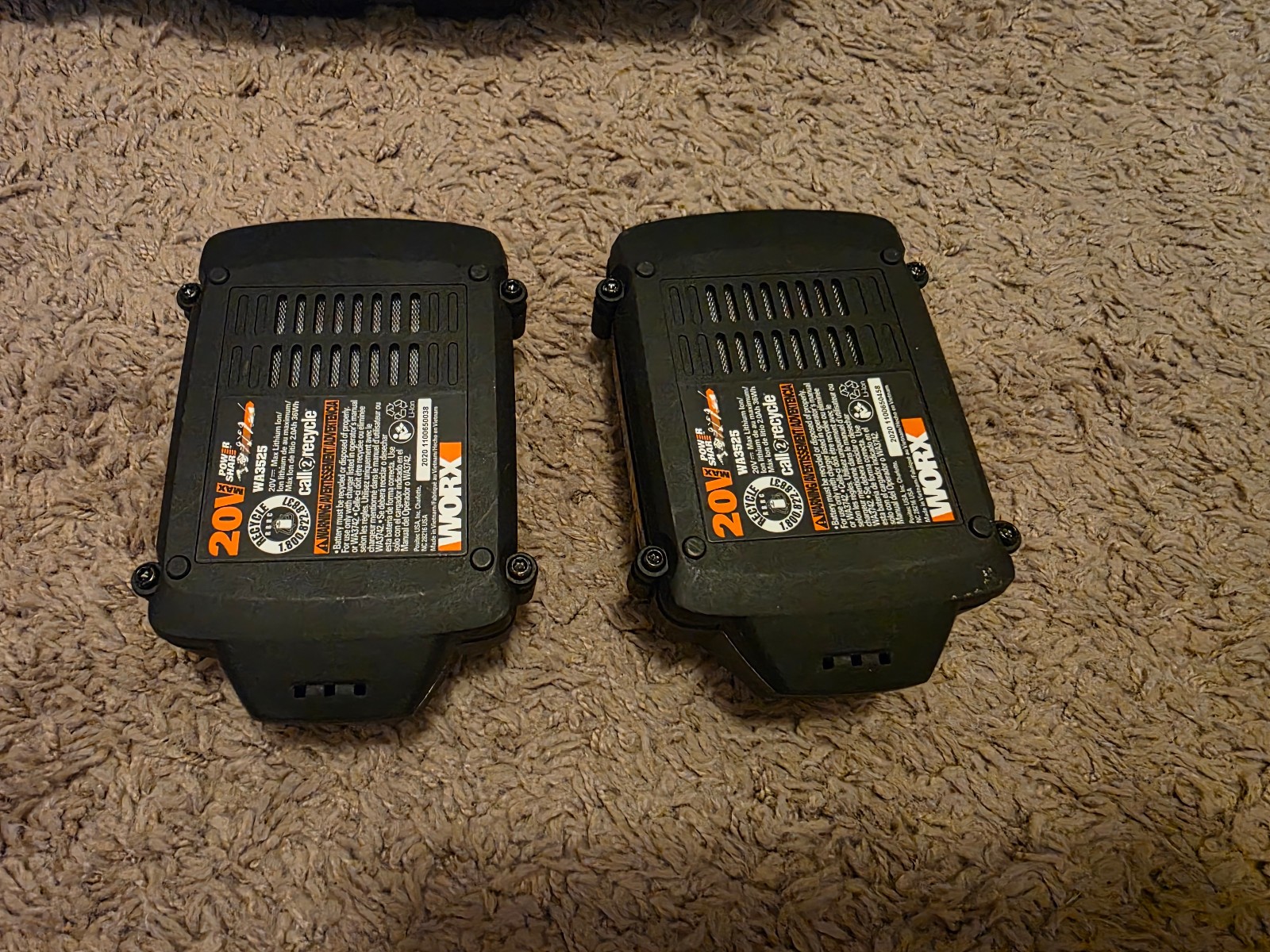 WORX HYDRO SHOT, 450PSI,40V,2 BATTERIES, 1 CHARGER, Model #WG644