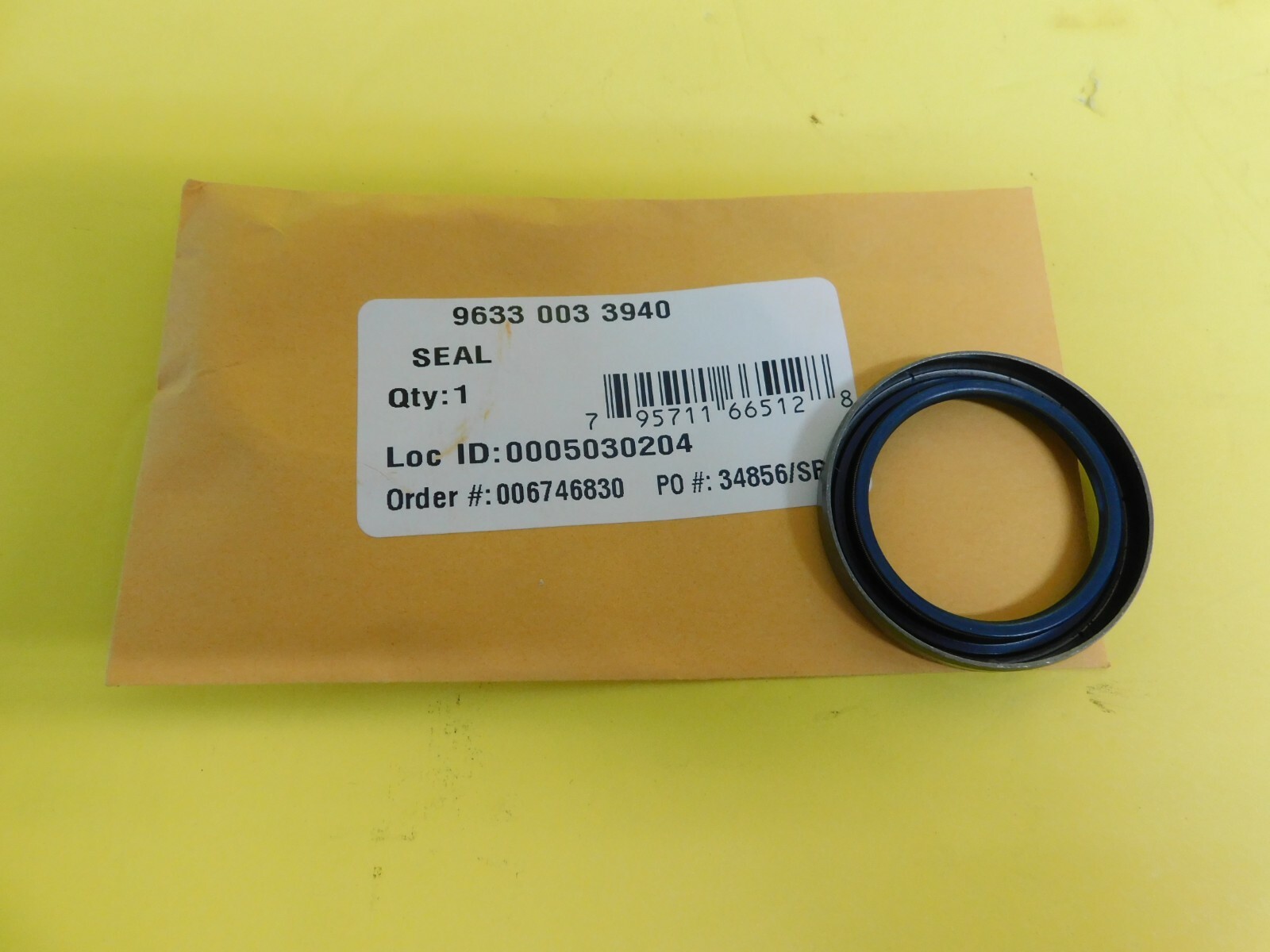OEM STIHL OIL SEAL RE120 RE220 RE240 RB200 RE260 RE500 RE530 BT308 BT360 B64