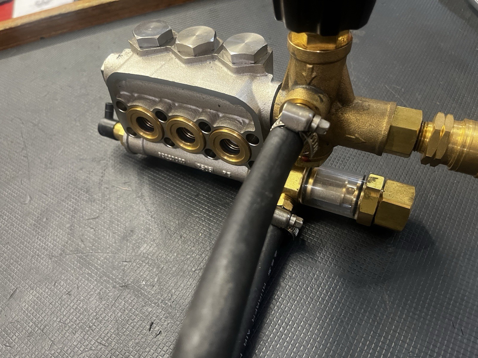 AR Replacement Pressure Washer Pump Head Assy for RRV4G40 Annovi Reverberi Viper