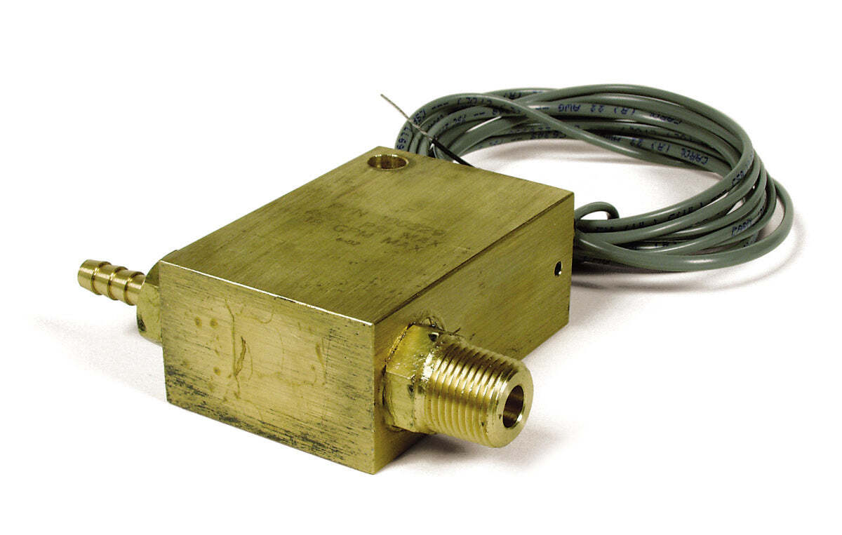 Phoenix Flow Switch, Pilot