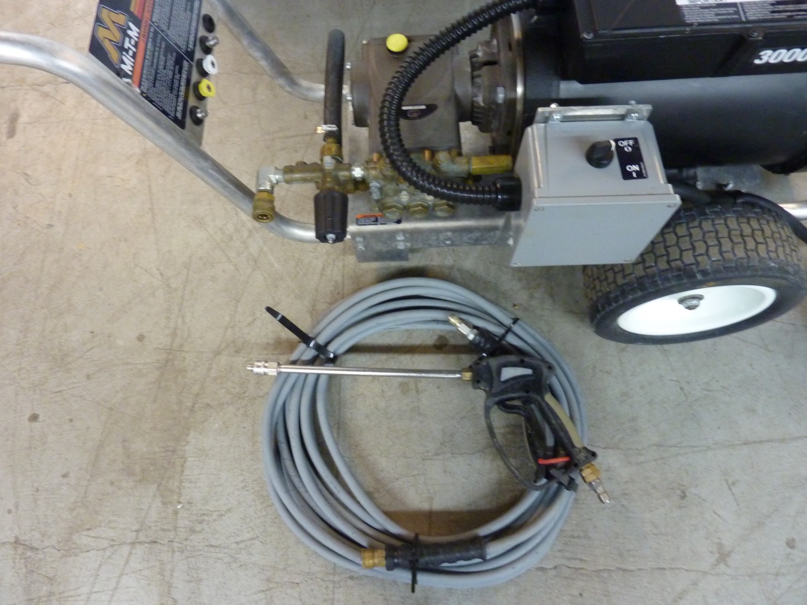 Mi-T-M JP Portable Electric Pressure Washer 3000 PSI 8HP 3.9 GPM 1PH (32216)