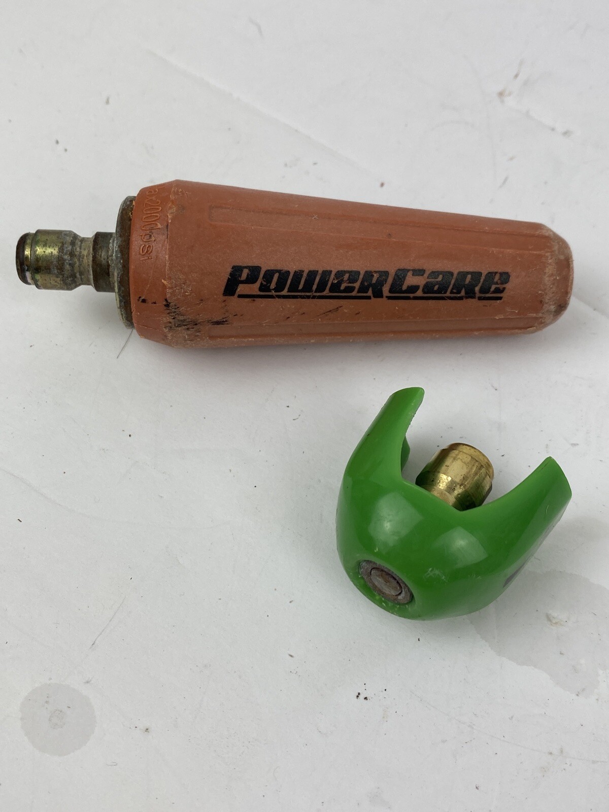 Husky HydroSurge HU80220 Pressure Washer 1600 PSI Turbo Tip & Spray Tip