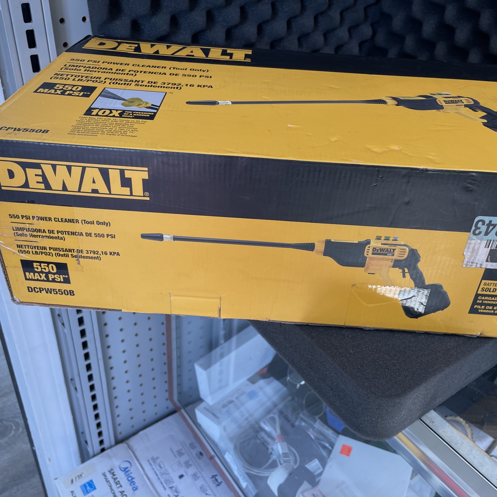 DEWALT DCPW550B Power Cleaner Cordless Pressure Washer