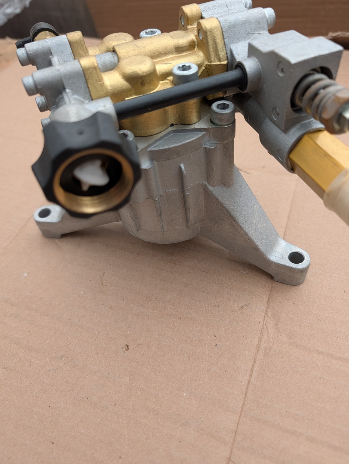 Hilmore Pump PWV28/2.5 3000psi Max, 2.5 Gal Per Min