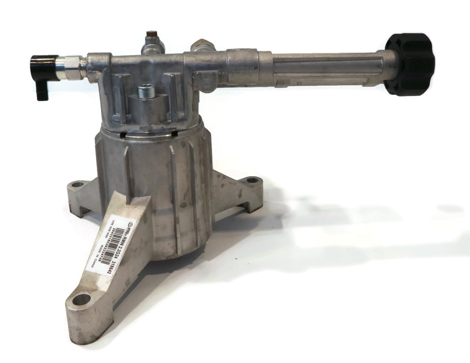 Used AR ANNOVI REVERBERI RMW22G24-EZ 2400 PSI, 2.2 GPM Non SX Right-Handed Pump