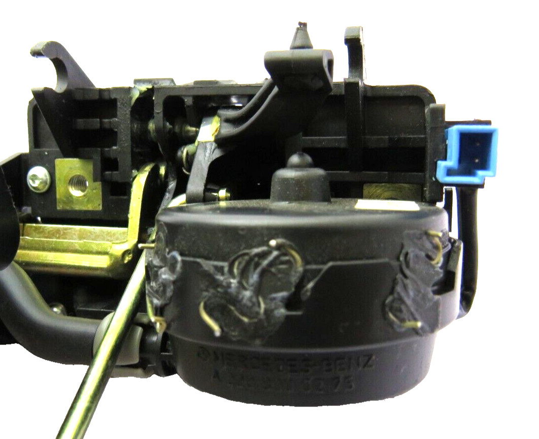 ⭐Mercedes-benz S-Class Trunk Lock A2208000478 to 220 800 04 78 400301⭐