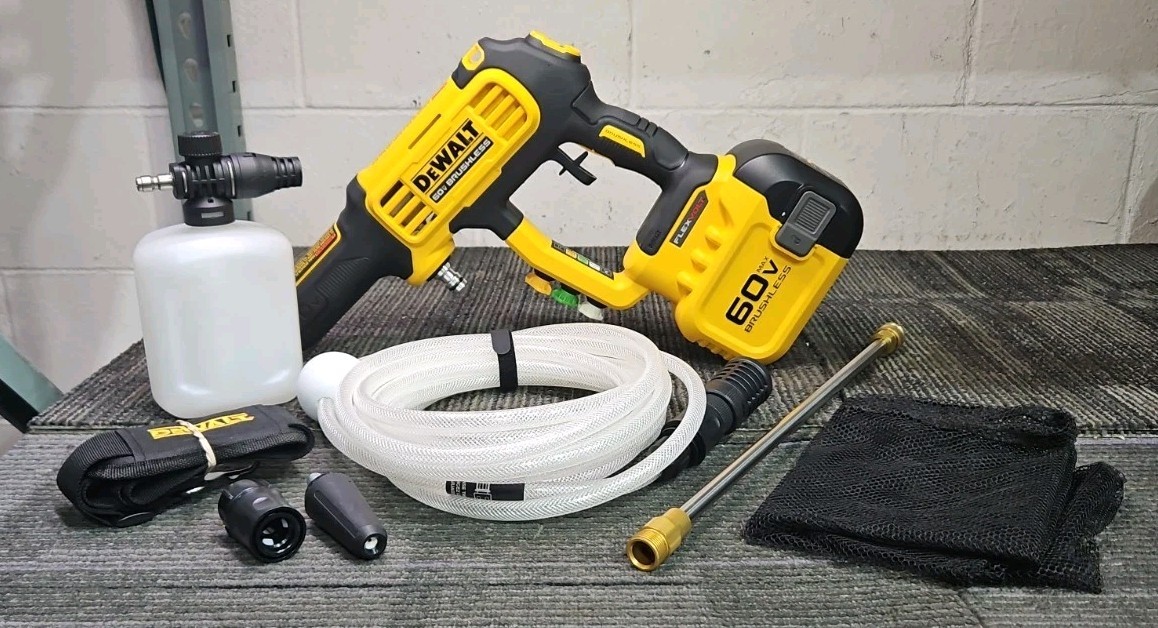 DeWalt Tools DCPW1000 Flex Volt 1000 PSI Cordless Power Cleaner – TOOL ONLY