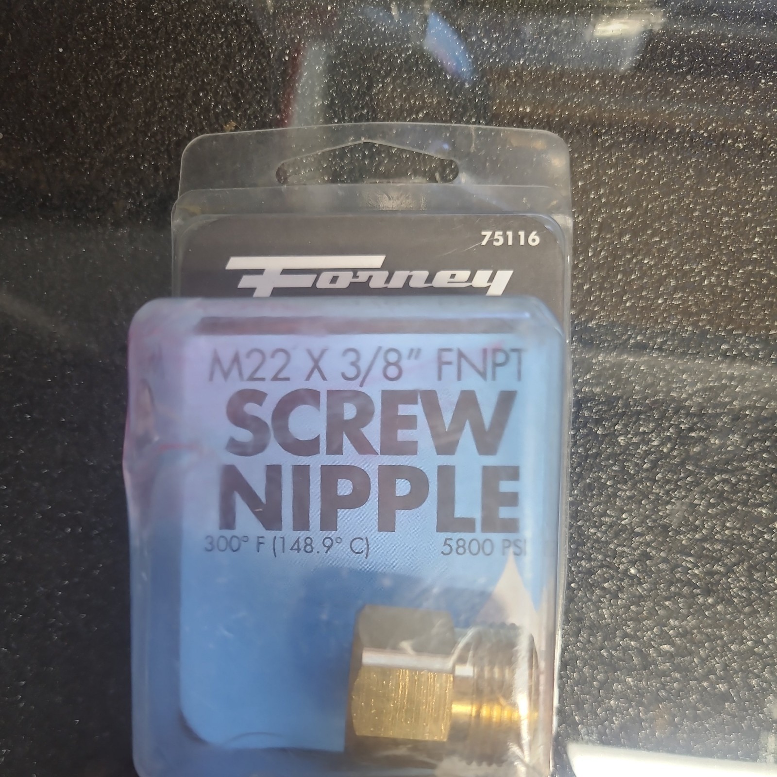 Forney 75116 Pressure Washer Accessories, FNPT Screw Nipple, M22M to 3/8″ FNPT