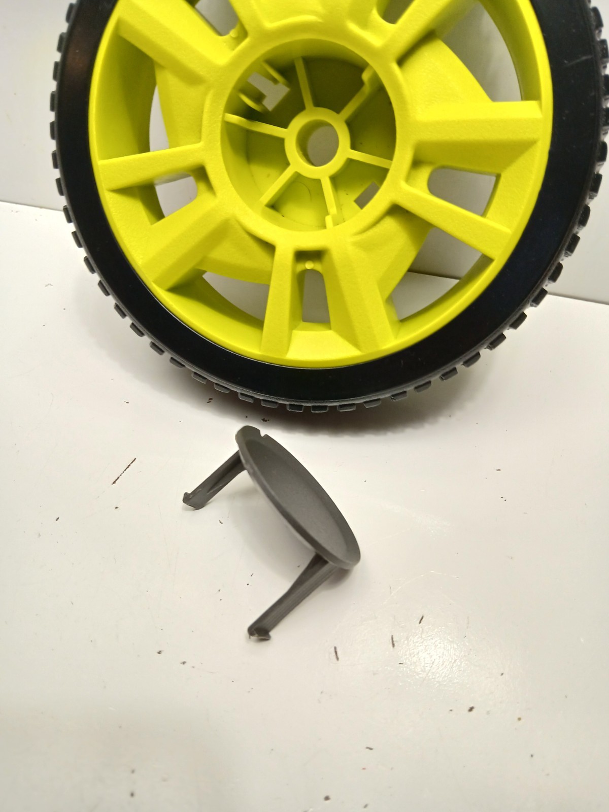 Ryobi OEM Wheel W/Cap Assembly RY142022VNM 2000psi Corded Pressure Washer. #16